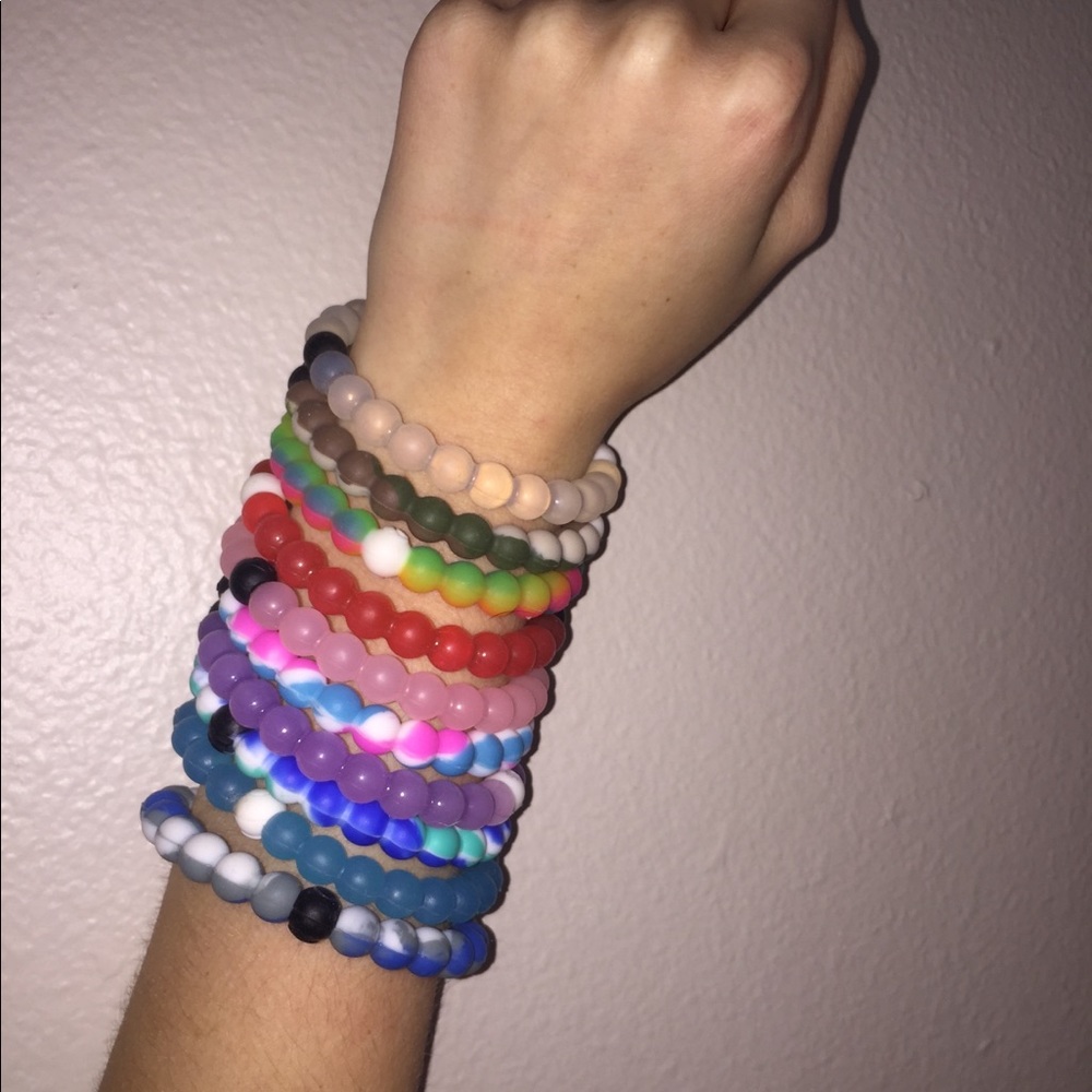 10 lokai bracelets